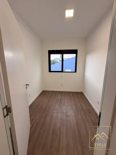 Foto 8 de Sobrado com 3 quartos à venda, 110m2 em Sertão do Maruim, Sao Jose - SC