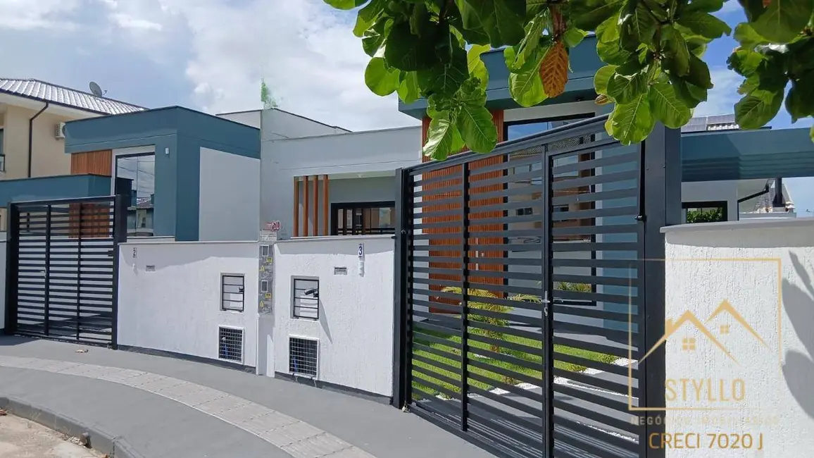 Foto 3 de Casa com 3 quartos à venda, 67m2 em Nova Palhoça, Palhoca - SC