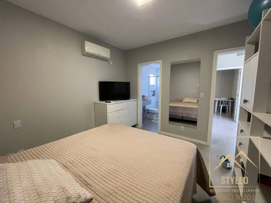 Foto 9 de Casa com 4 quartos à venda, 145m2 em Palhoca - SC