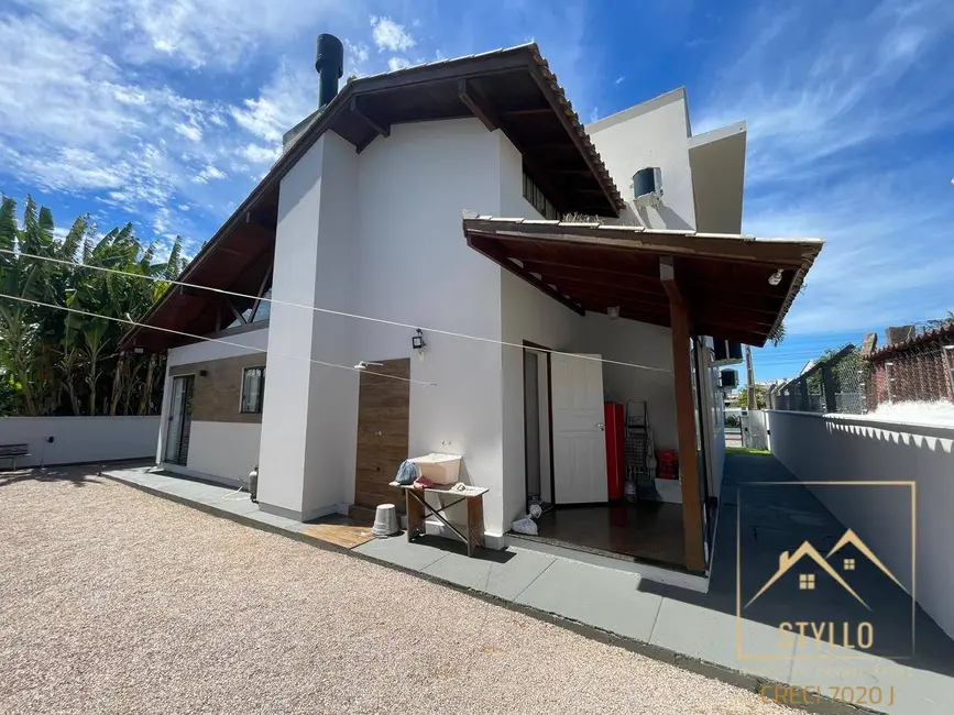 Foto 5 de Casa com 4 quartos à venda, 145m2 em Palhoca - SC