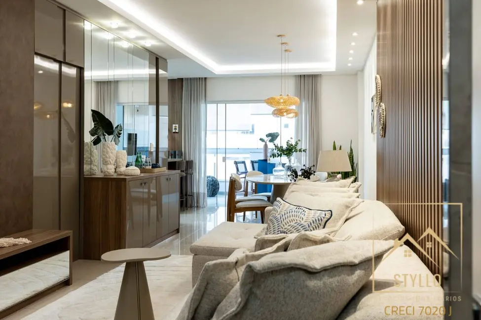 Foto 6 de Apartamento com 3 quartos à venda, 281m2 em Meia Praia, Itapema - SC