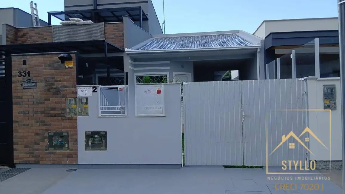 Foto 1 de Casa com 2 quartos à venda, 66m2 em Forquilhas, Sao Jose - SC