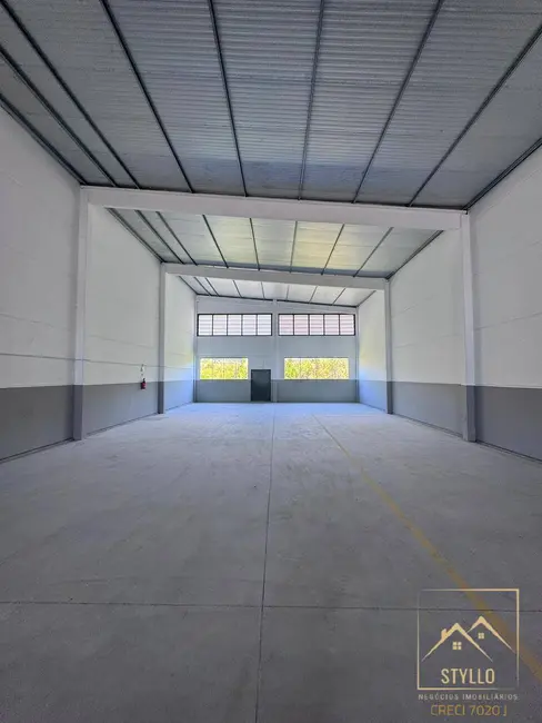 Foto 2 de Armazém / Galpão para alugar, 400m2 em Potecas, Sao Jose - SC