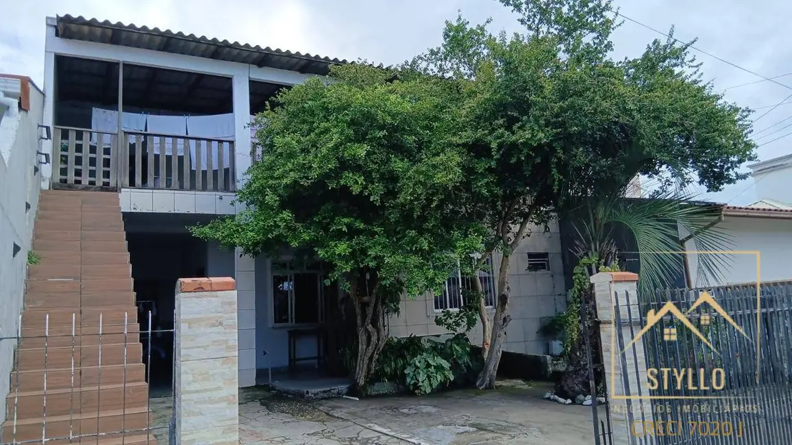 Foto 2 de Casa com 3 quartos à venda, 120m2 em Forquilhas, Sao Jose - SC