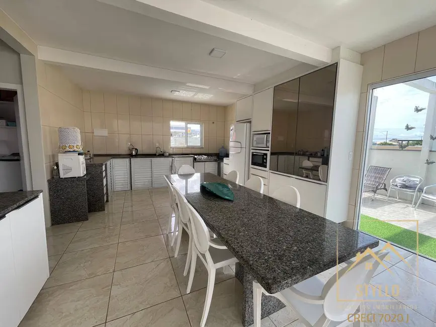 Foto 9 de Casa com 5 quartos à venda, 198m2 em Palhoca - SC