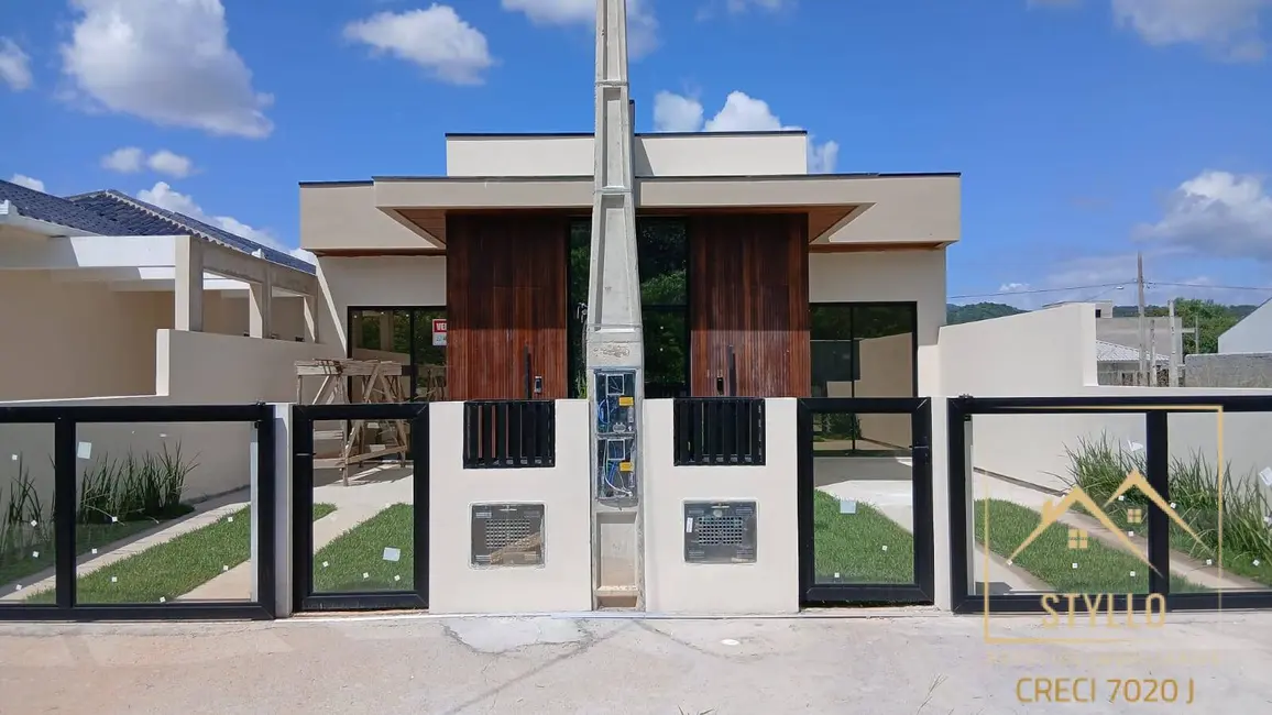 Foto 1 de Casa com 2 quartos à venda, 55m2 em Forquilhas, Sao Jose - SC
