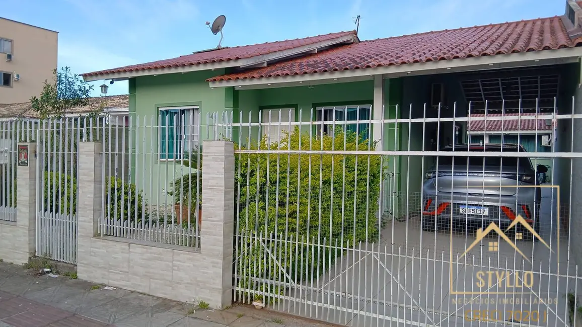 Foto 3 de Casa com 2 quartos à venda, 100m2 em Forquilhas, Sao Jose - SC