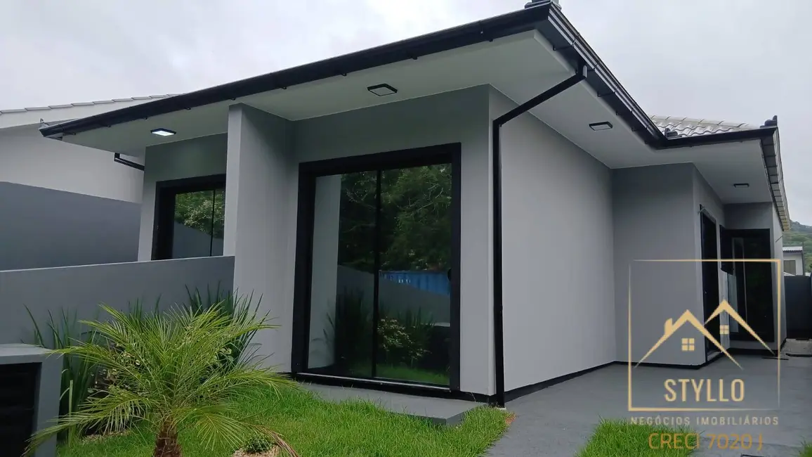 Foto 3 de Casa com 2 quartos à venda, 50m2 em Forquilhas, Sao Jose - SC