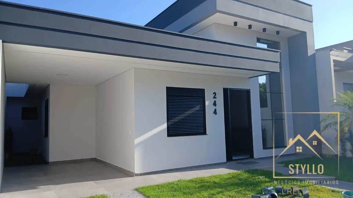 Foto 2 de Casa com 3 quartos à venda, 122m2 em Forquilhas, Sao Jose - SC