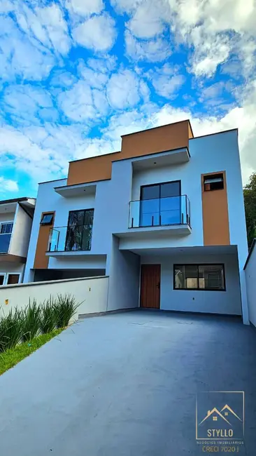 Foto 2 de Sobrado com 3 quartos à venda, 106m2 em Potecas, Sao Jose - SC