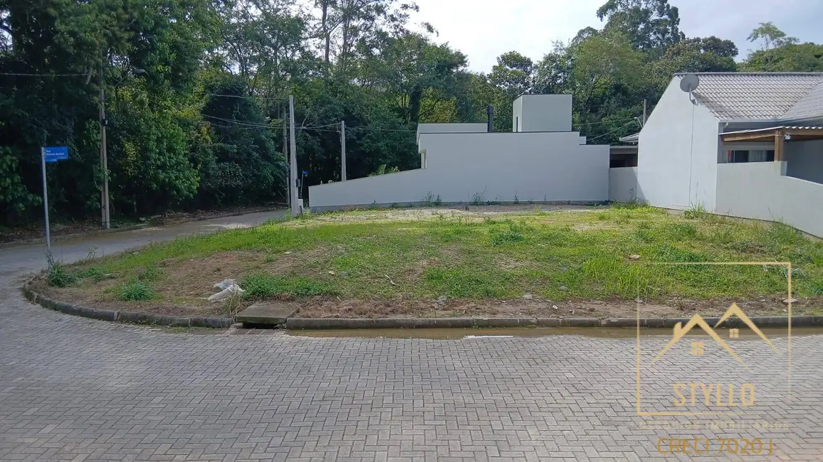 Foto 2 de Terreno / Lote à venda, 302m2 em Forquilhas, Sao Jose - SC