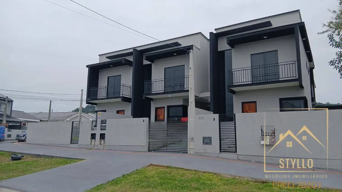 Sobrado com 2 quartos à venda, 105m2 em Sao Jose - SC - imagem 3 Foto 3 de Sobrado com 2 quartos à venda, 105m2 em Sao Jose - SC