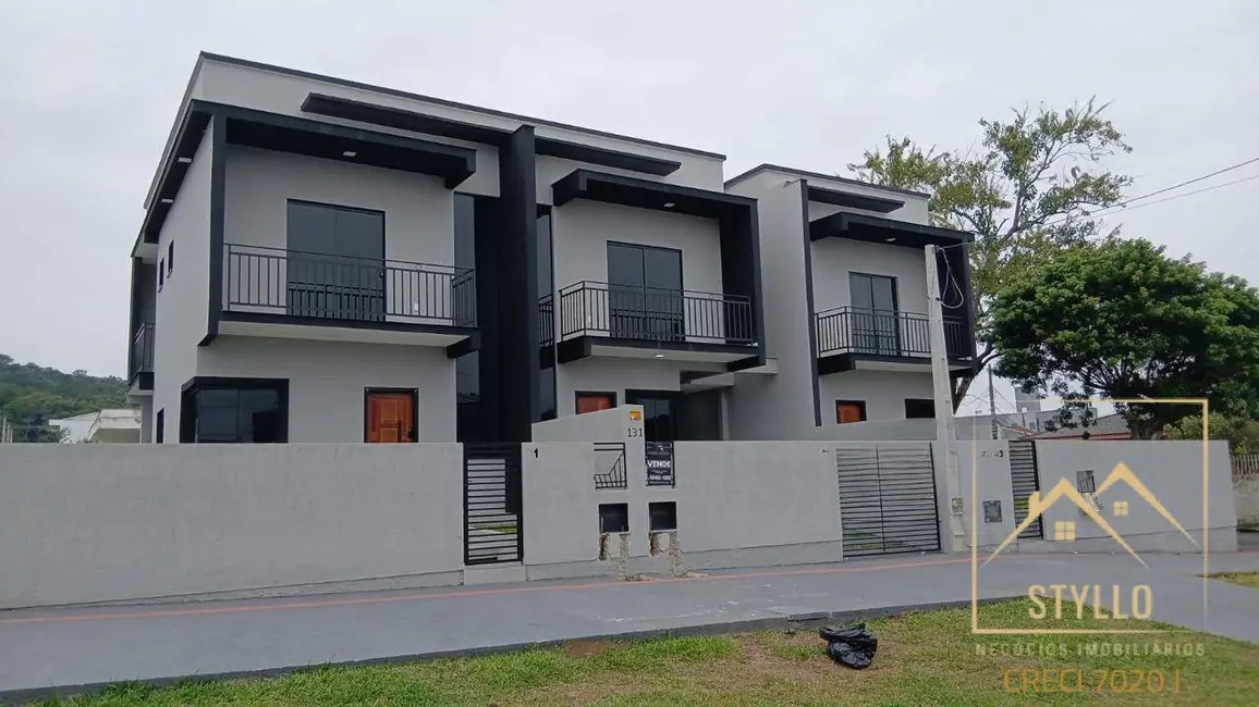 Sobrado com 2 quartos à venda, 105m2 em Sao Jose - SC - imagem 2 Foto 2 de Sobrado com 2 quartos à venda, 105m2 em Sao Jose - SC