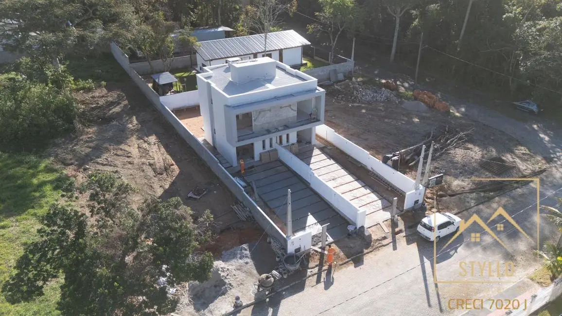 Foto 3 de Sobrado com 2 quartos à venda, 90m2 em Praia de Fora, Palhoca - SC