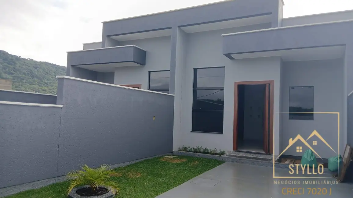 Foto 2 de Casa com 2 quartos à venda, 62m2 em Forquilhas, Sao Jose - SC