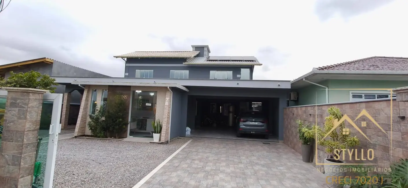 Foto 1 de Casa com 4 quartos à venda, 230m2 em Aririú, Palhoca - SC