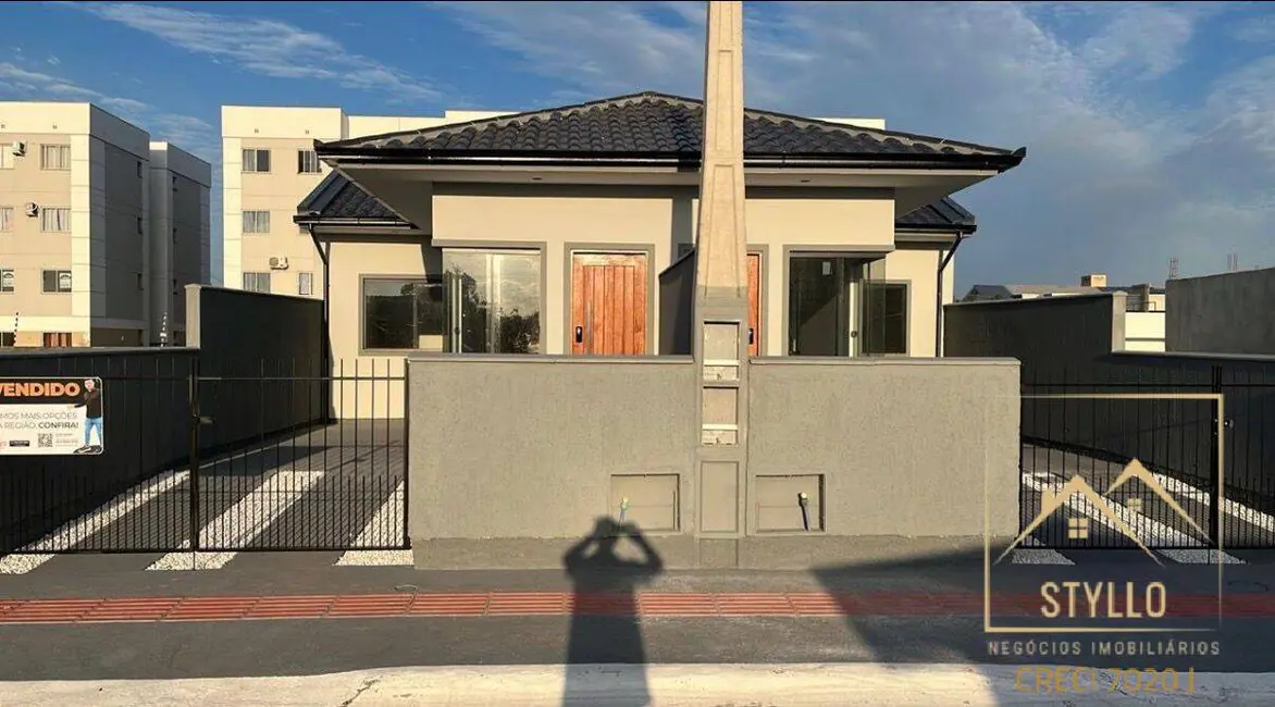 Foto 1 de Casa com 2 quartos à venda, 52m2 em Barra do Aririú, Palhoca - SC