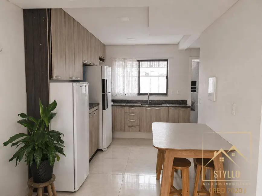 Foto 8 de Sobrado com 2 quartos à venda, 72m2 em Forquilhas, Sao Jose - SC