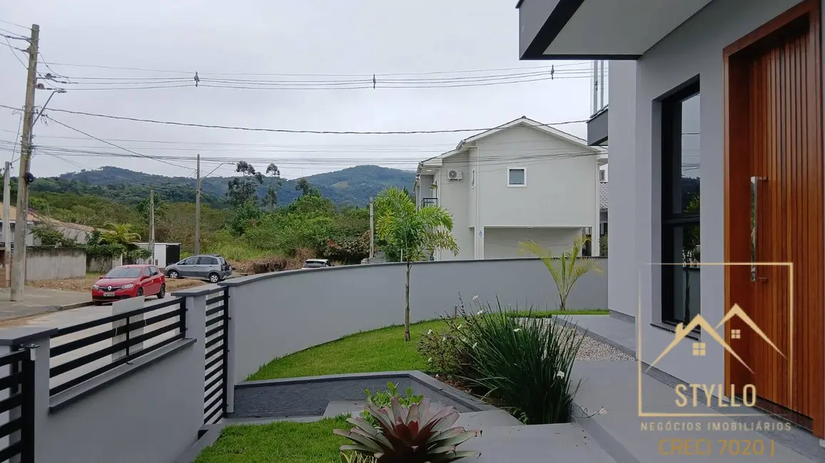 Sobrado com 3 quartos à venda, 124m2 em Potecas, Sao Jose - SC - imagem 7 Foto 7 de Sobrado com 3 quartos à venda, 124m2 em Potecas, Sao Jose - SC