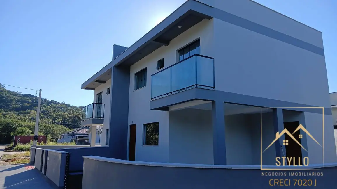 Sobrado com 3 quartos à venda, 89m2 em Forquilhas, Sao Jose - SC - imagem 2 Foto 2 de Sobrado com 3 quartos à venda, 89m2 em Forquilhas, Sao Jose - SC