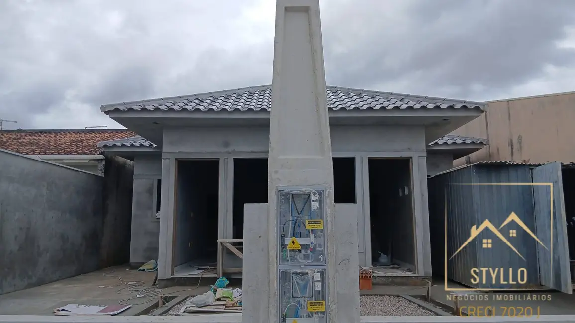 Foto 1 de Casa com 2 quartos à venda, 66m2 em Forquilhas, Sao Jose - SC