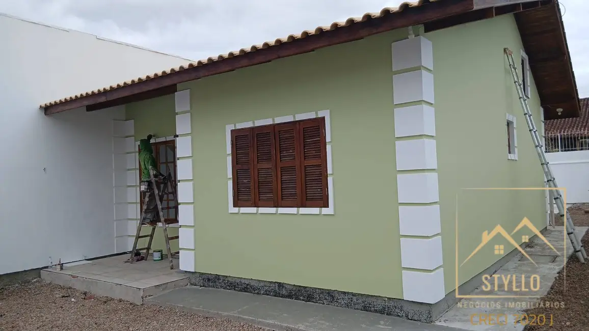Foto 2 de Casa com 2 quartos à venda, 62m2 em Forquilhas, Sao Jose - SC