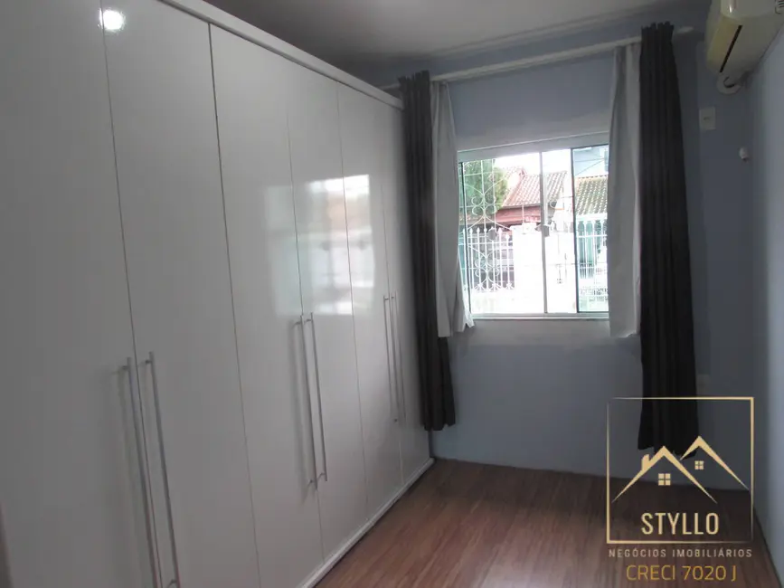 Foto 6 de Casa com 2 quartos à venda, 133m2 em Madri, Palhoca - SC