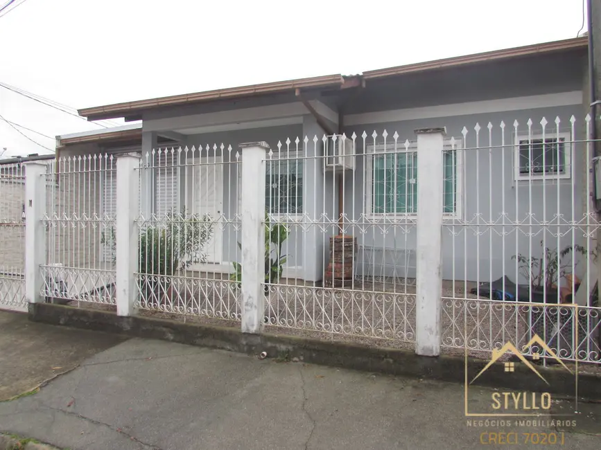 Foto 3 de Casa com 2 quartos à venda, 133m2 em Madri, Palhoca - SC