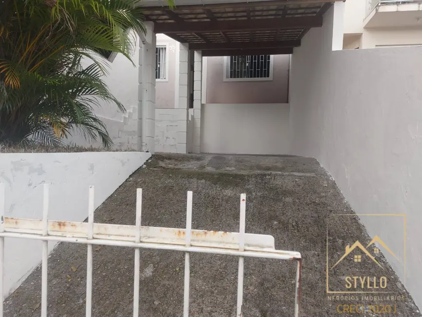 Foto 2 de Sobrado com 2 quartos à venda, 78m2 em Forquilhas, Sao Jose - SC