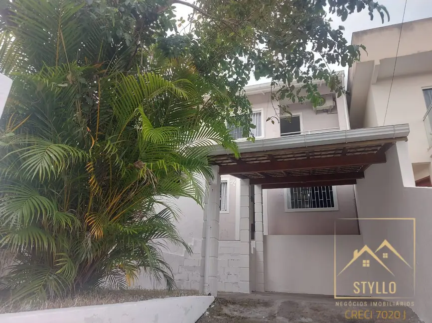 Foto 1 de Sobrado com 2 quartos à venda, 78m2 em Forquilhas, Sao Jose - SC