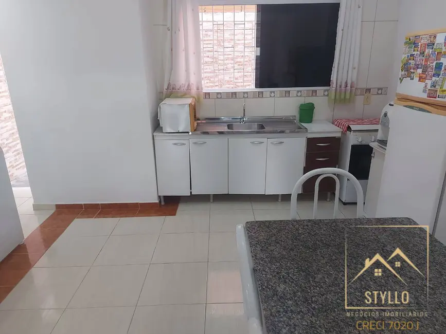 Foto 3 de Sobrado com 2 quartos à venda, 78m2 em Forquilhas, Sao Jose - SC