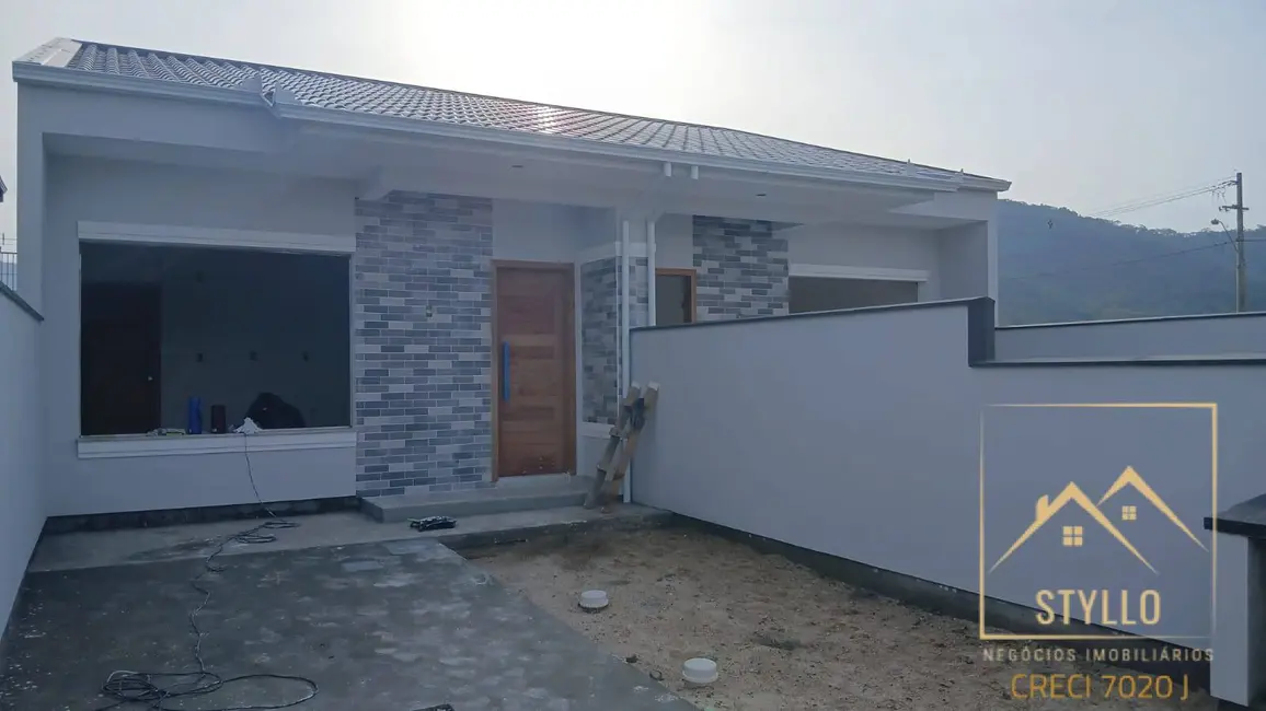 Foto 2 de Casa com 2 quartos à venda, 59m2 em Forquilhas, Sao Jose - SC