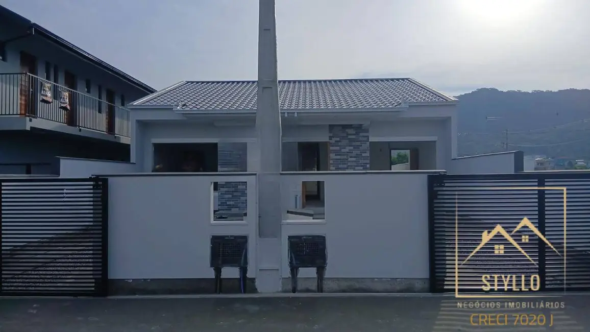 Foto 1 de Casa com 2 quartos à venda, 59m2 em Forquilhas, Sao Jose - SC