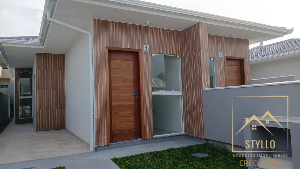 Foto 2 de Casa com 2 quartos à venda, 49m2 em Forquilhas, Sao Jose - SC