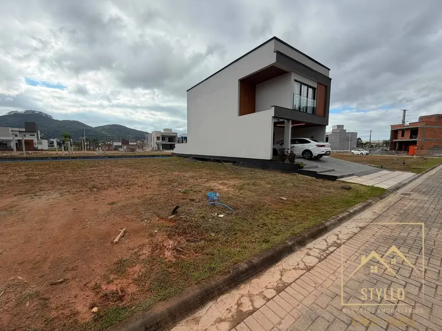Foto 2 de Terreno / Lote à venda, 151m2 em Biguacu - SC