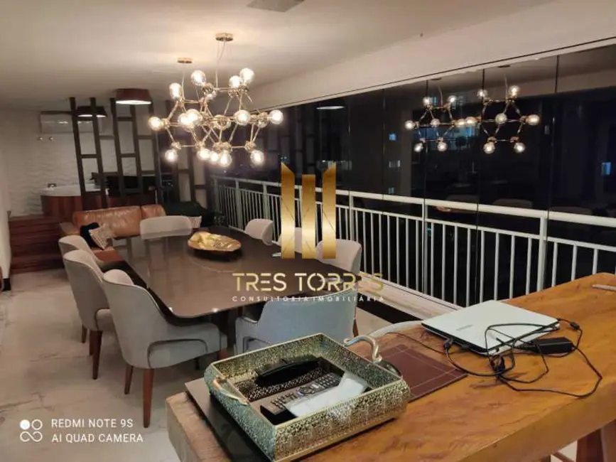 Foto 2 de Apartamento com 3 quartos à venda, 198m2 em Santo Antônio, Sao Caetano Do Sul - SP