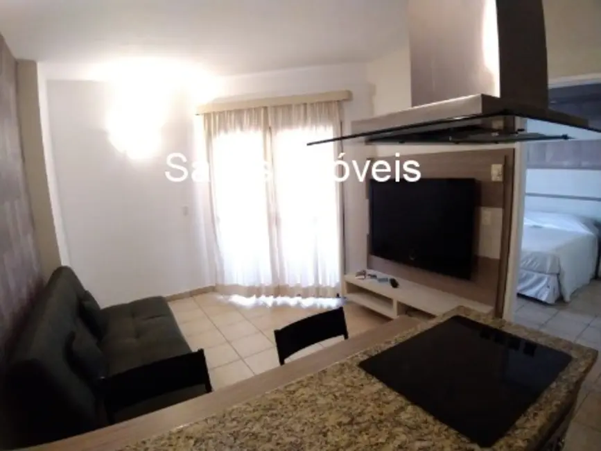 Foto 1 de Apartamento com 1 quarto à venda, 44m2 em Guaruja - SP