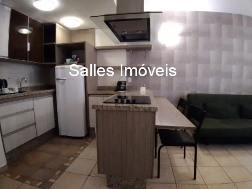 Foto 2 de Apartamento com 1 quarto à venda, 44m2 em Guaruja - SP