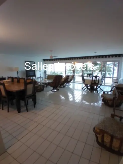 Foto 6 de Apartamento com 4 quartos à venda, 210m2 em Pitangueiras, Guaruja - SP