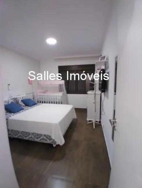 Apartamento com 5 quartos à venda, 216m2 em Guaruja - SP - imagem 9 Foto 9 de Apartamento com 5 quartos à venda, 216m2 em Guaruja - SP