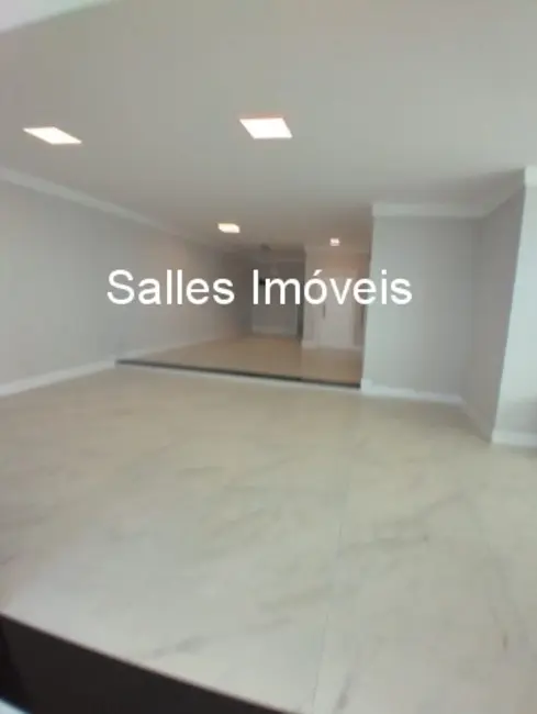 Apartamento com 4 quartos à venda, 235m2 em Guaruja - SP - imagem 5 Foto 5 de Apartamento com 4 quartos à venda, 235m2 em Guaruja - SP