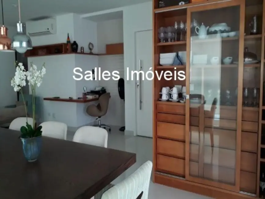 Apartamento com 3 quartos à venda, 177m2 em Guaruja - SP - imagem 4 Foto 4 de Apartamento com 3 quartos à venda, 177m2 em Guaruja - SP