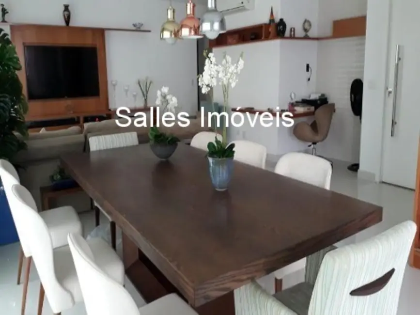 Apartamento com 3 quartos à venda, 177m2 em Guaruja - SP - imagem 2 Foto 2 de Apartamento com 3 quartos à venda, 177m2 em Guaruja - SP