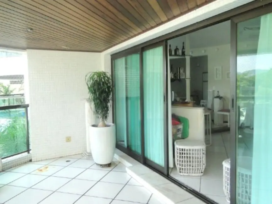 Foto 8 de Apartamento com 4 quartos à venda, 224m2 em Enseada, Guaruja - SP