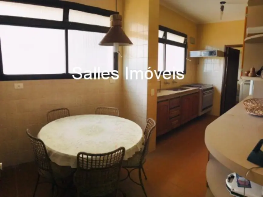 Apartamento com 3 quartos para alugar, 200m2 em Guaruja - SP - imagem 7 Foto 7 de Apartamento com 3 quartos para alugar, 200m2 em Guaruja - SP