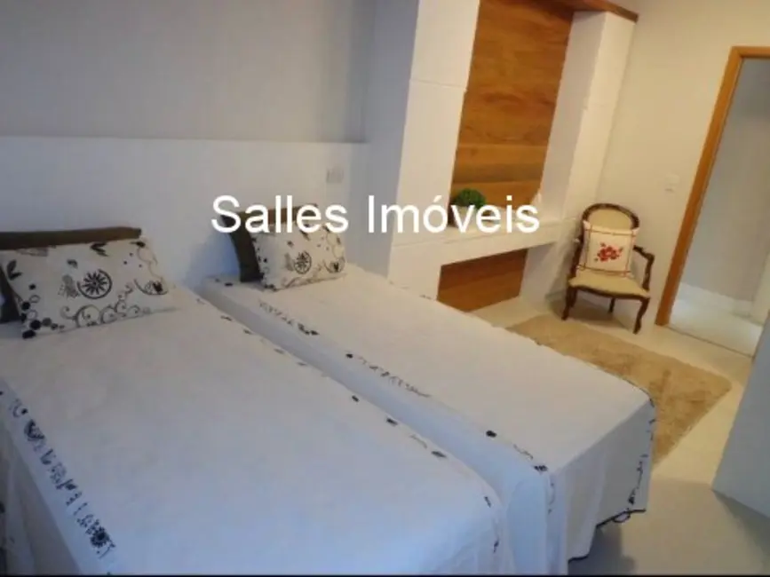 Foto 9 de Apartamento com 3 quartos à venda, 144m2 em Guaruja - SP