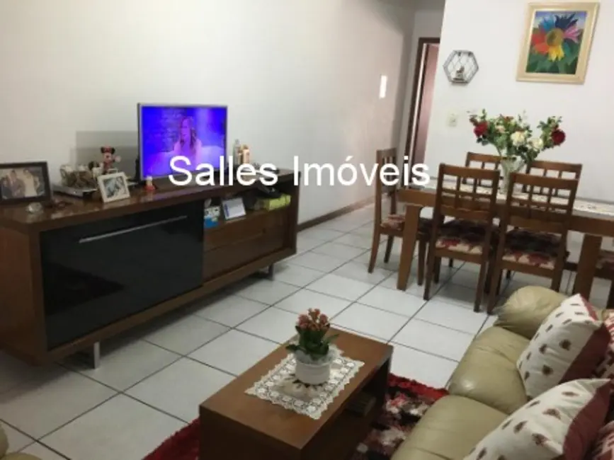 Casa com 2 quartos à venda, 120m2 em Jardim dos Pássaros, Guaruja - SP - imagem 3 Foto 3 de Casa com 2 quartos à venda, 120m2 em Jardim dos Pássaros, Guaruja - SP