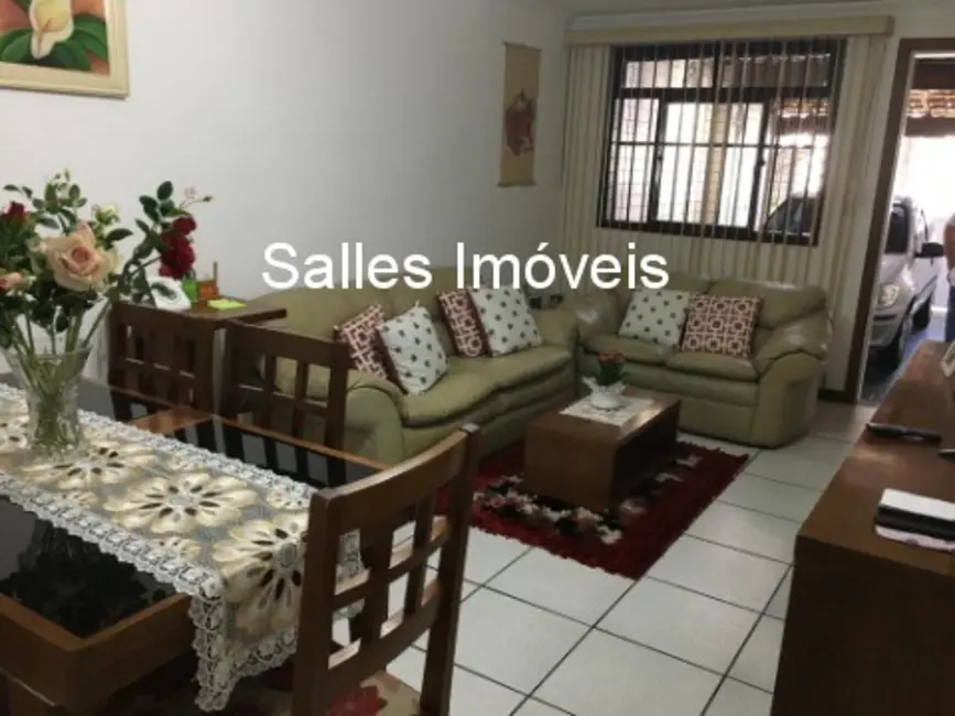 Foto 1 de Casa com 2 quartos à venda, 120m2 em Jardim dos Pássaros, Guaruja - SP