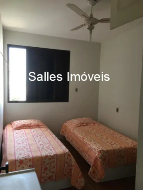 Foto 5 de Apartamento com 3 quartos à venda, 160m2 em Guaruja - SP