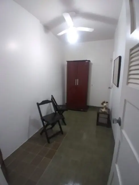 Foto 2 de Apartamento com 1 quarto à venda, 60m2 em Guaruja - SP